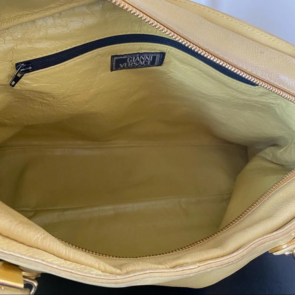 Gianni Versace Vintage Leather Medusa Tote - Picture 10 of 11